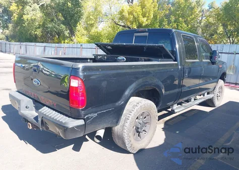 2008 Ford F-250 Fx4/Harley-Davidson/King Ranch/Lariat/Xl/Xlt z USA, uszkodzony, nr VIN 1FTSW21R98EC45801